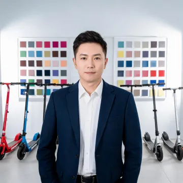 Razor product strategist